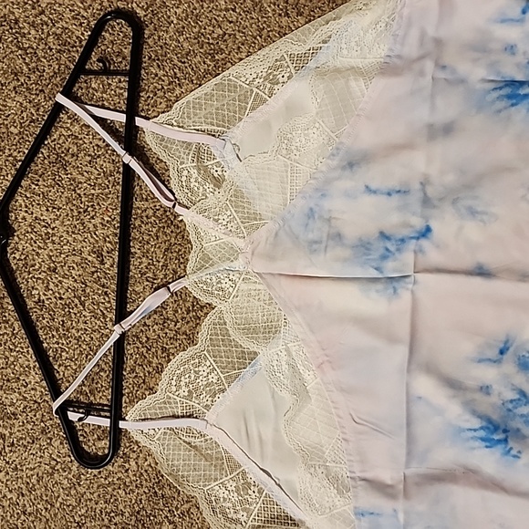 Bundle 5 for $15 NWOT Tank size 2XL - Picture 3 of 6